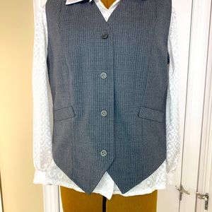 Ladies One of a Kind Vest NWOT